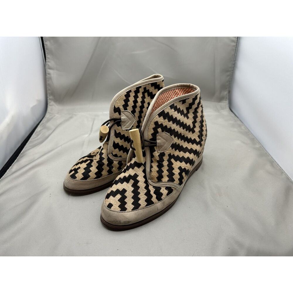 80%20 Eliotte Geometric Print Pony Hair Ankle Lace Up Boots HIDDEN WEDGE Size 6